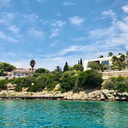 Splendide Les Pieds Dans L'eau Dans La Baie De Mahon * Es Castell (Menorca)