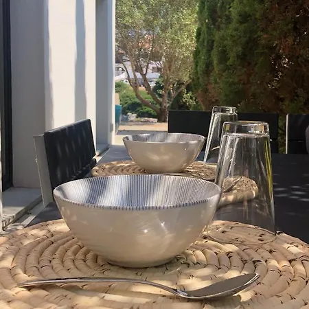 Villa Splendide Les Pieds Dans L'eau Dans La Baie De Mahon *