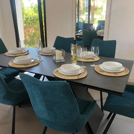 Villa Splendide Les Pieds Dans L'eau Dans La Baie De Mahon *