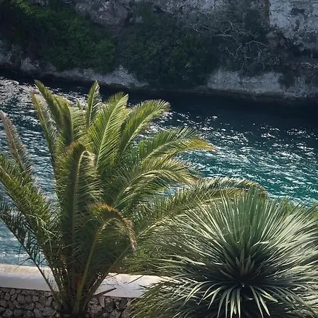 Villa Splendide Les Pieds Dans L'eau Dans La Baie De Mahon *