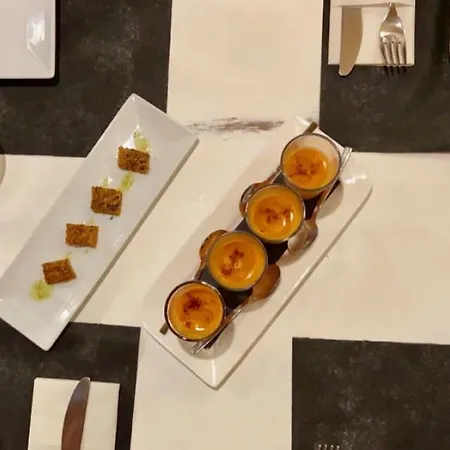 Splendide Les Pieds Dans L'eau Dans La Baie De Mahon * Es Castell (Menorca)