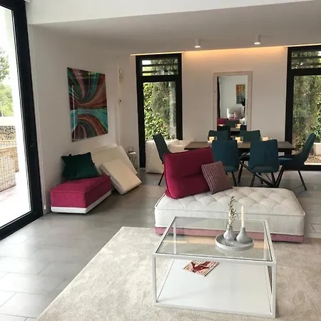 Villa Splendide Les Pieds Dans L'eau Dans La Baie De Mahon *