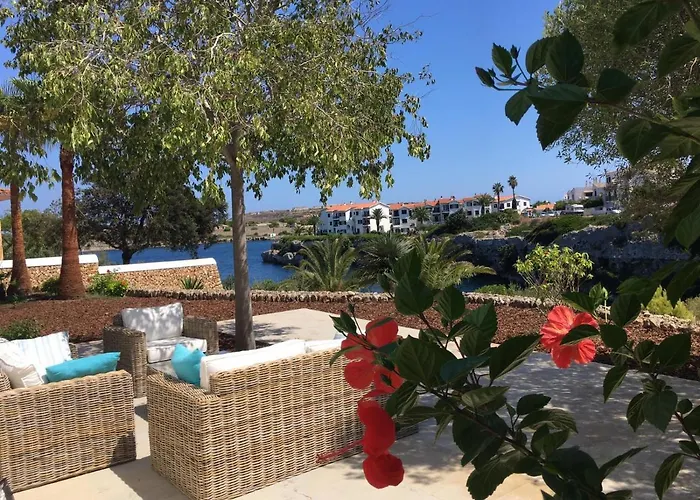 Villa Splendide Les Pieds Dans L'eau Dans La Baie De Mahon *